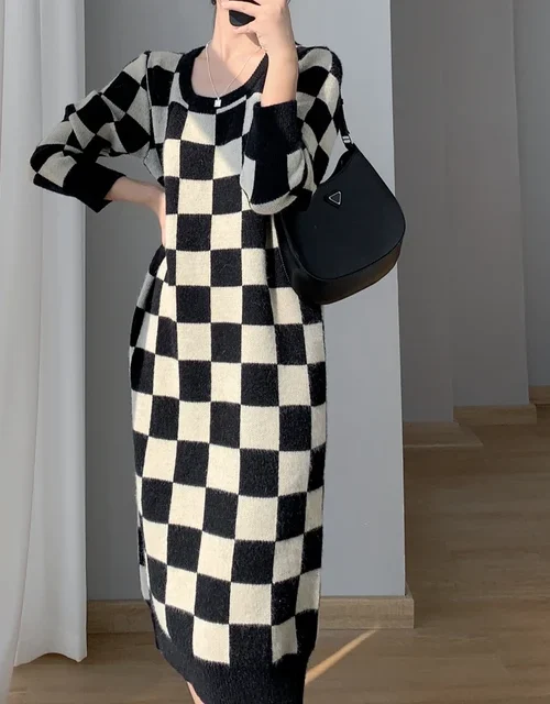 O-neck Long Sleeves Knitted Loose Plaid Dress